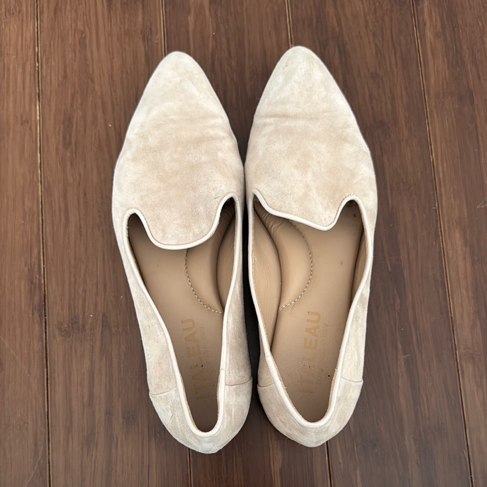 Italeau Women's Loafers size 39